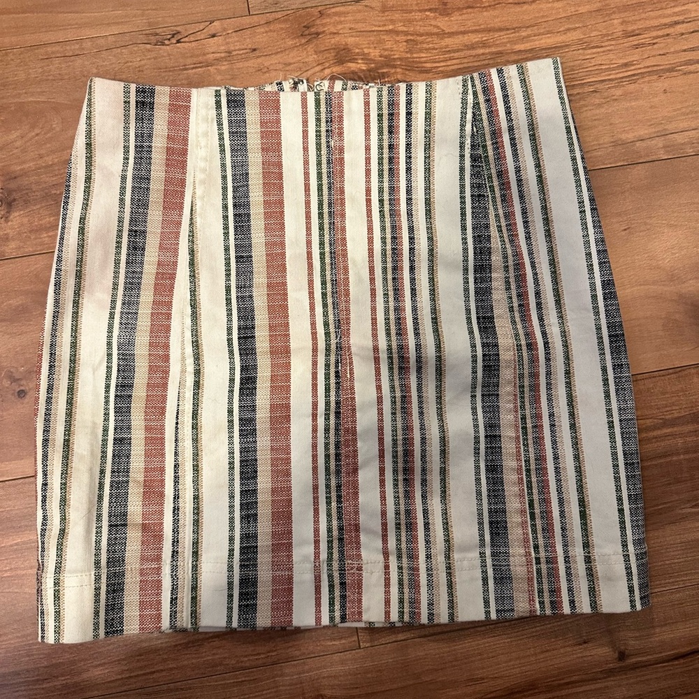 Stripped skirt
